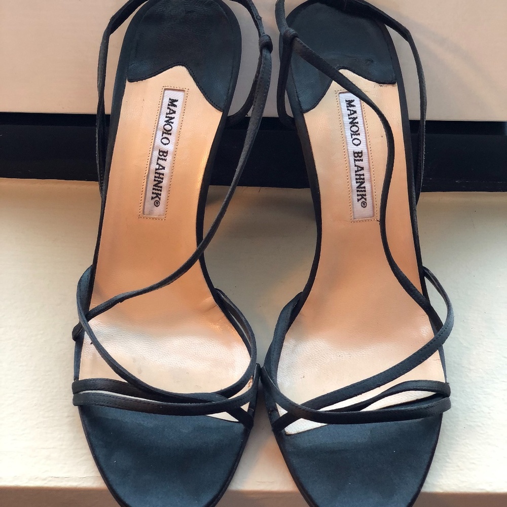 Manolo Blahnik - Open Toe Heels in Black, Size 41